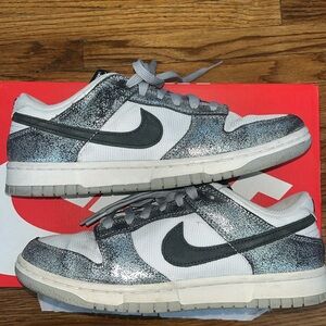 Nike Dunk Low Golden Gals White/Silver Glitter DO5882-001 Women’s Size 9